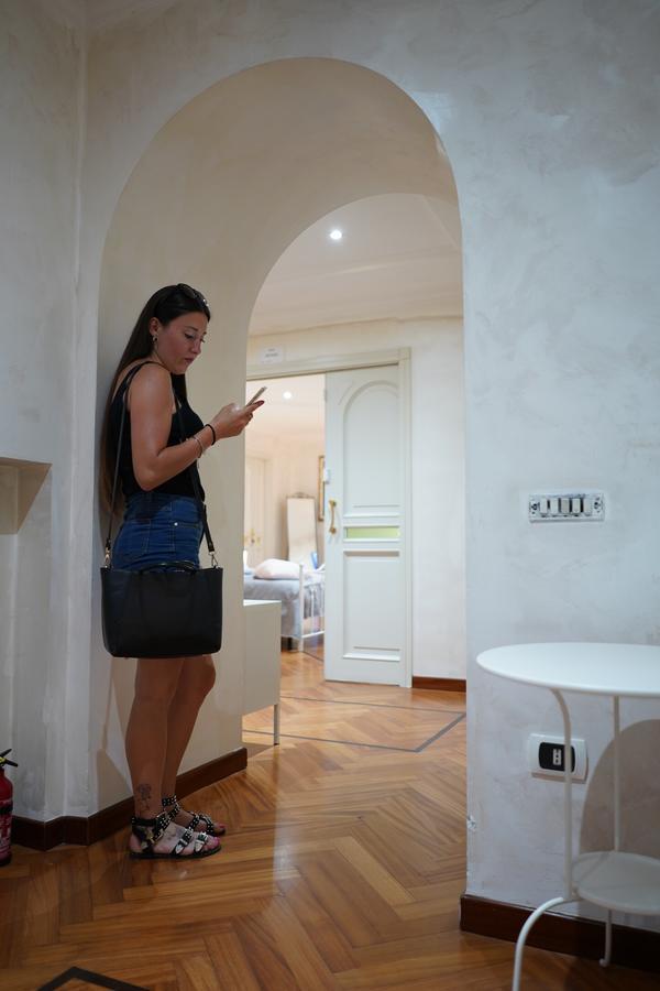 Naples Dome Suites Luaran gambar