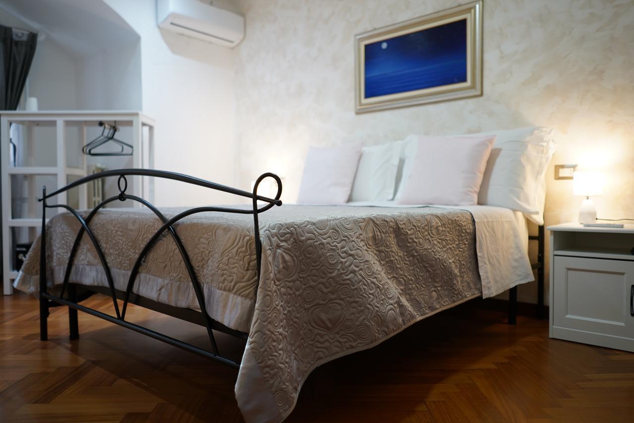 Naples Dome Suites Luaran gambar